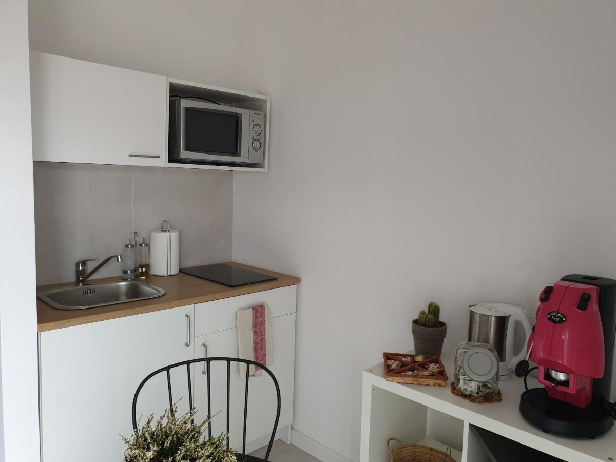 Oasi Al Centro Con Parcheggio Bed & Breakfast Salerno Exterior photo